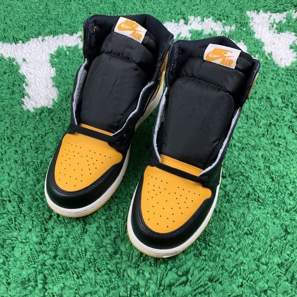 Air Jordan 1 Retro High OG GS Yellow Toe size 5.5Y Women’s size 7 NEW 575441-711 - Picture 2 of 12